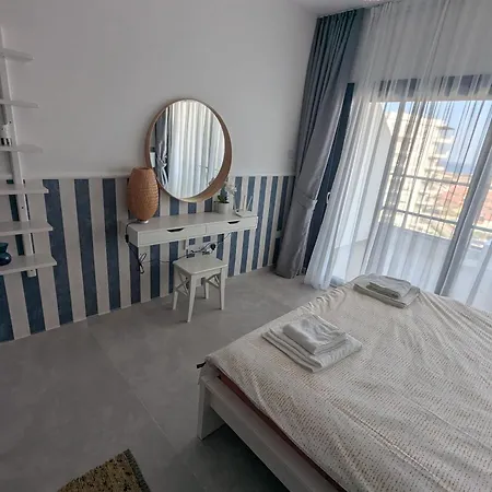 Caesar Blue Sea View Appartement *