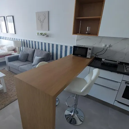 Caesar Blue Sea View *