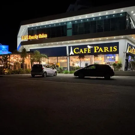 Caesar Blue Sea View Апартаменти *